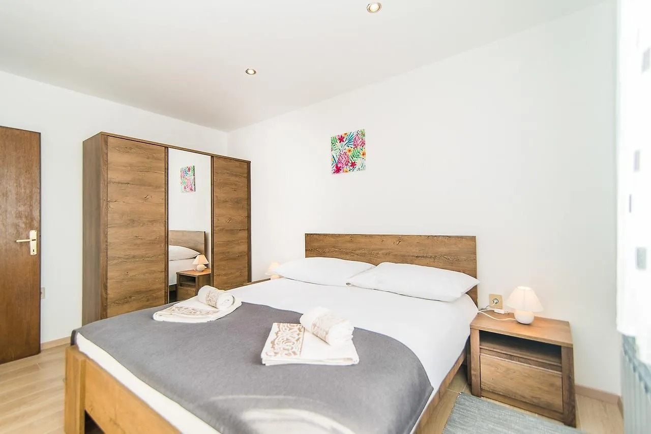 Apartments Dino Poreč Chorvatsko