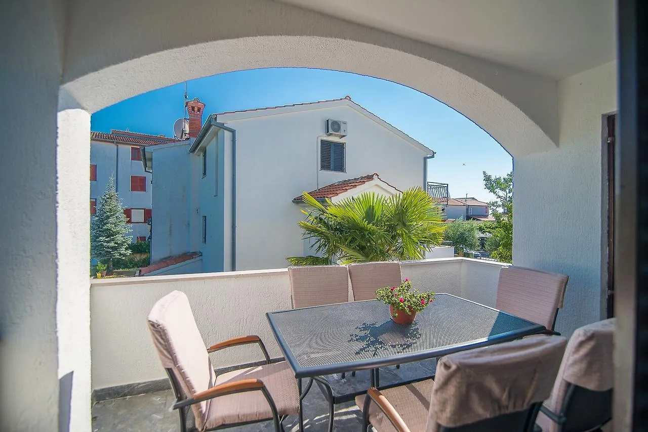 *** Gasthof Apartments Dino Poreč Kroatien